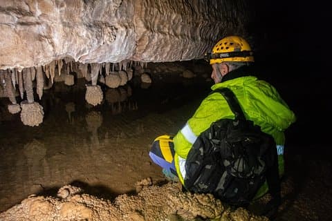 Multi-dagstur i det vestlige Georgien. Canyonig, Vandring, Caving, Off Road, Rafting.