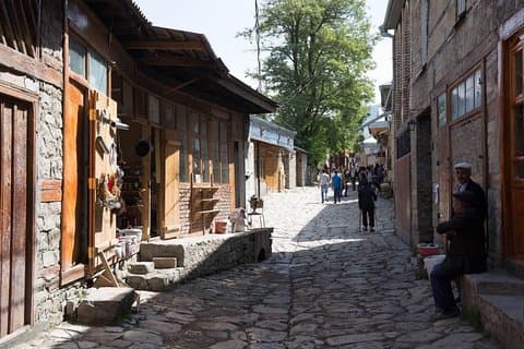 Shamakhi Ismayilli Lahij Tour