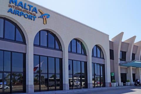 Privat Malta Airport taxi til Sliema/St Julians/Gzira eller Valletta