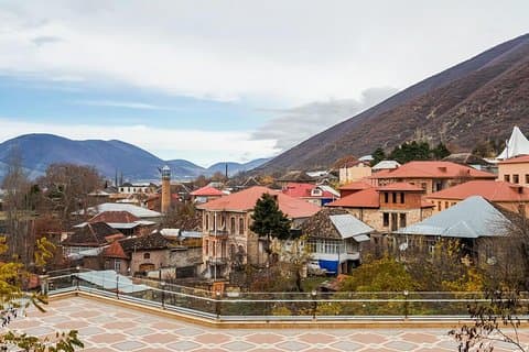 Viaggio a Sheki