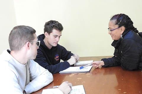 Semi-privat spansk-kurs på Ailola Quito