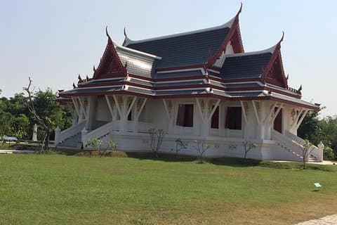 Excursión de 2 noches y 3 días a Lumbini desde Pokhara o Katmandú
