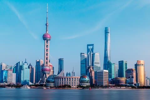 Shanghai Private Tour of Must-see Attractions including Oriental Pearl Tower,