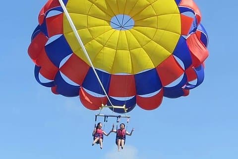 Vattensportpaket Jet Fly Board och Parasailing Adventure