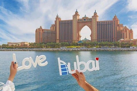 PRIVATE Dubai City Tour bis zu 6 Personen (Museum | Souk | Atlantis | Beach & more)