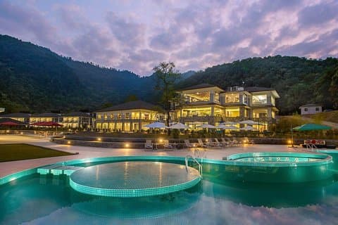 Tour guidato privato di lusso in Nepal