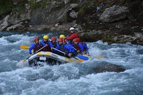 Faire du vélo en Albanie et du rafting sur la rivière Vjosa en 3 jours