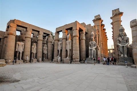 Heldags privat tur till östra och västra banker från Luxor