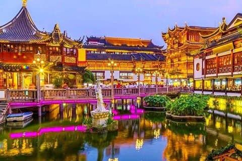 Privat halvdag Shanghai by tilpasset tur med Lost Heaven Dining