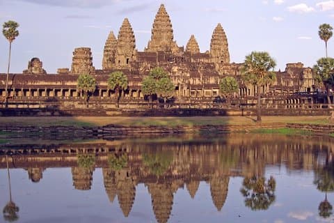 7 dagers privat tur: Phnom Penh, Kompung Thom og Siem Reap
