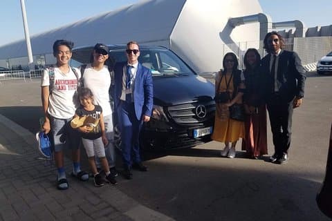 Private vip airport transfer from Fiumicino Airport to Civitavecchia Port