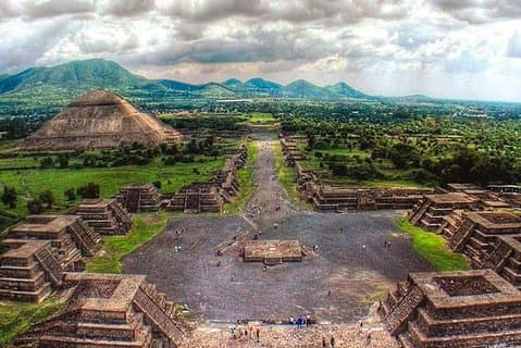 Tour to the Pyramids of Teotihuacán, starting from Querétaro