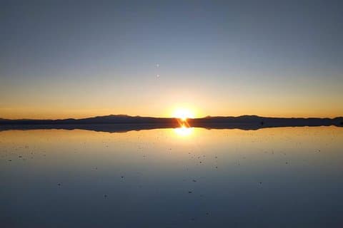 6 timers solopgang Stargazing Salar de Uyuni privat guidet tur