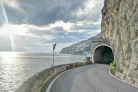 Privat transfer fra Roma til Amalfikysten og Pompeii Tour
