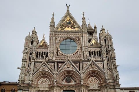 Shore excursion from Livorno to Siena and San Gimignano by private minivan