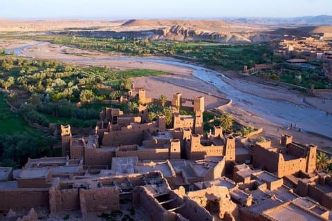 Gita di Zagora di 2 giorni da Marrakech all'atlante e Camel Trek e Desert Camp