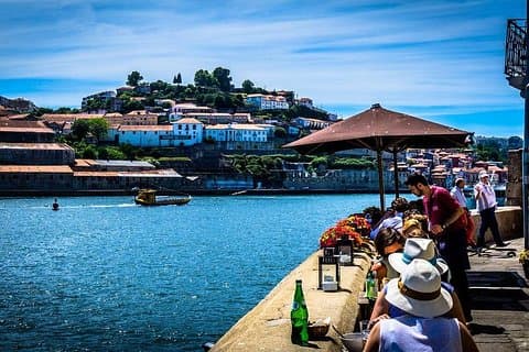 Tour privado de 5 días en Portugal desde Lisboa