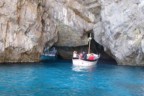 Private Capri fuld dagstur på land og hav fra Sorrento