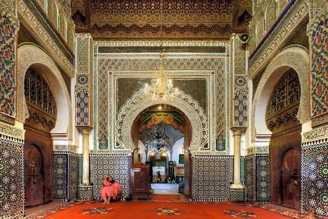 Fez First Class Tours With Local Guide