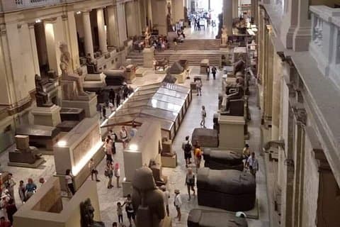Day Tour Inside The Egyptian Museum
