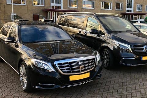 VIP-overføring fra Schiphol lufthavn til Amsterdam by eller tilbake til flyplassen