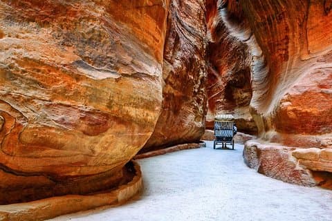 Amman to Petra Via Madaba, Mt Nebo and Dead Sea Day Tour
