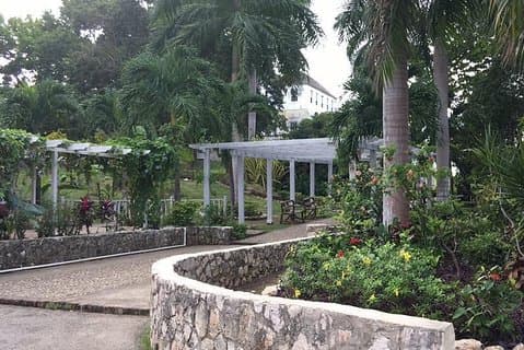 Utforsk Montego Bay Jamaica Rose Hall Great House dag / natt tur