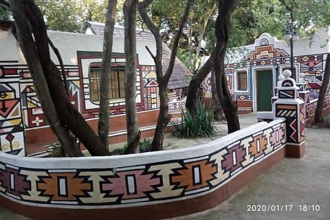 3 Day Cultural Village, City Tour & Pilanesberg Safari