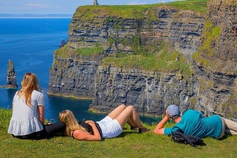 Cliffs of Moher, Aran Island & Burren tur fra Galway. Vejledt.