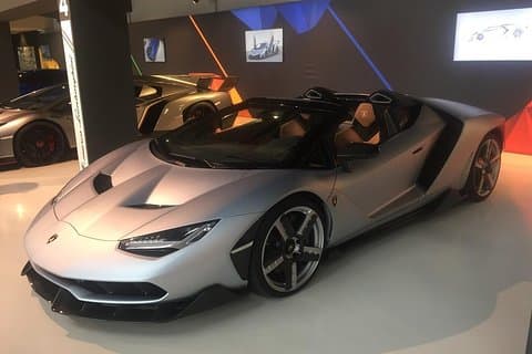 Museos Ferrari y Lamborghini, Fábrica y Museo Pagani - Tour desde Bolonia