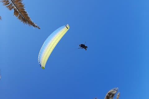 Paraglidng In Cape Town