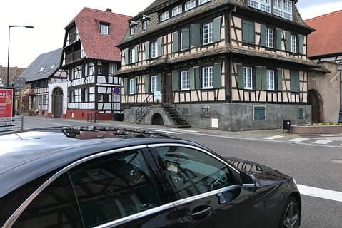 Voiture de transport privé avec chauffeur Strasbourg  Erstein