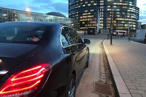 Chauffeur personnel taxi Strasbourg  Aéroport paris charles de gaule (CDG)