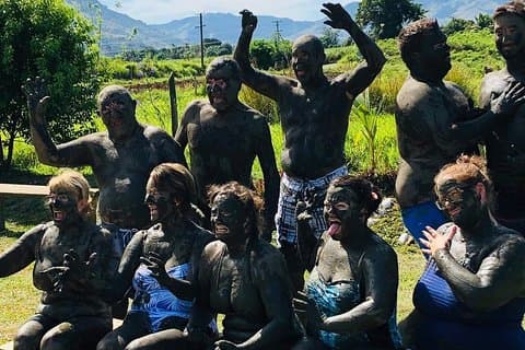 Nadi Sightseeing & Mud Pool Tour