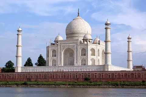Excursión privada al Taj Mahal desde Delhi en coche
