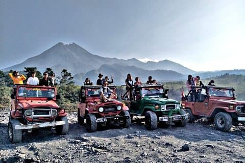 Yogyakarta: Soluppgång vid Setumbu & Borobudur Temple & Mount Merapi