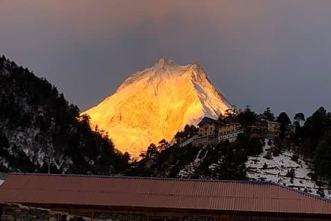Manaslu Circuit Trekking - 17 dager