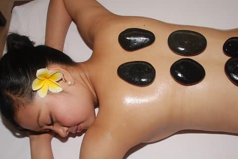 Bali Warm Stone Massage 2 Stunden