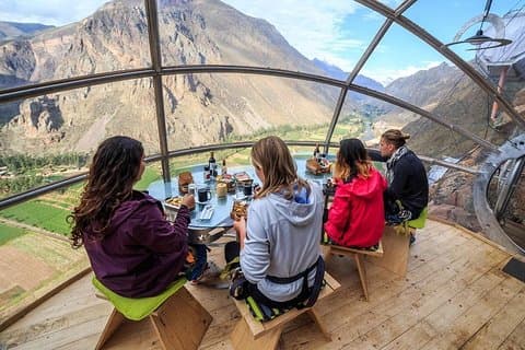 Via Ferrata e Zip Line nella Valle Sacra con pranzo