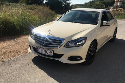 Transfert privé de Split à Dubrovnik avec détour à Ston