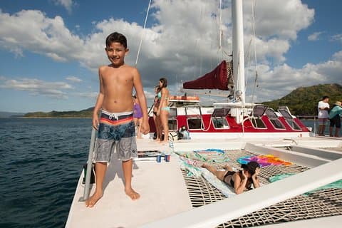 Katamaran Segeln & Schnorcheln ab Playas del Coco