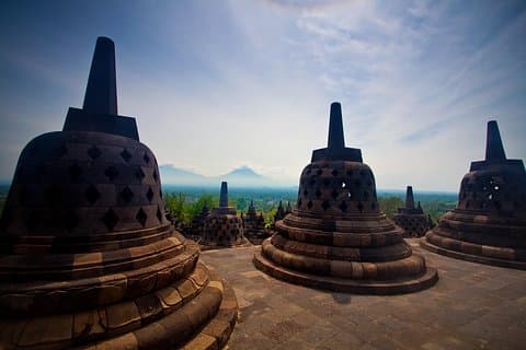 1-Day Yogyakarta Merapi Borobudur - PRIVATE Tour with GUIDE