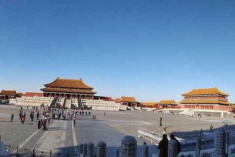 Visit Tiananmen Square and Forbidden City from Beijing Airport