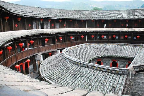 Tour di un giorno privato del villaggio di Yongding Hakka da Xiamen