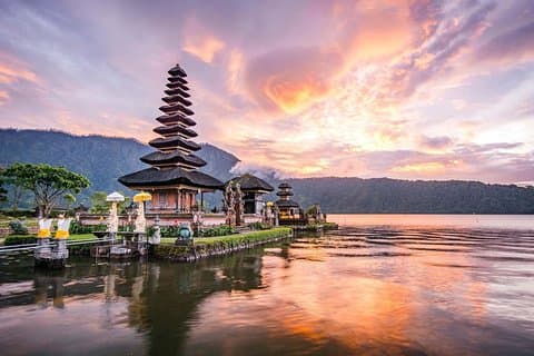 Full Day UNESCO Rice Terrace - Beratan Lake - Tanah Lot