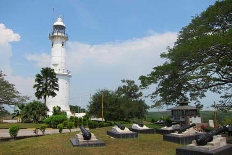 Privat turné Bukit Melawati Hall och eldflugor