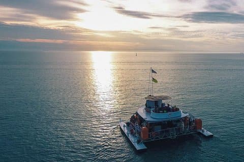 Dickson Dragon Amazing Sunset Cruise