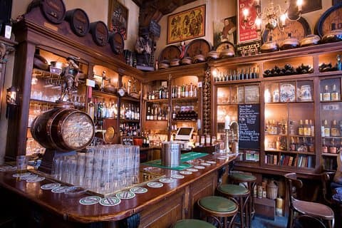Tour esclusivo del quartiere a luci rosse di Amsterdam con un drink