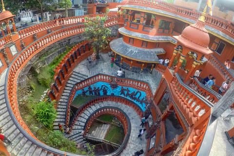 Excursión guiada privada de un día a Pokhara Religious