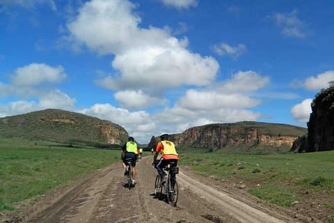 Tour in bicicletta: gita di un giorno al lago Naivasha e Hell's Gate
